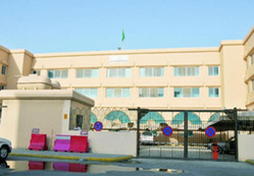 محكمة سعودية تحكم على طالب بتنظيف ساحة المدرسة لمدة 10 أيام 