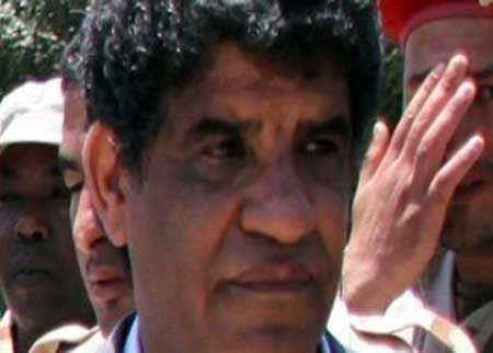 موريتانيا تسلم عبد الله السنوسي رئيس الاستخبارات في عهد القذافي إلى ليبيا موريتانيا تسلم عبد الله السنوسي رئيس الاستخبارات في عهد القذافي إلى ليبيا