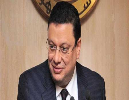 الرئيس مرسي يعلن تشكيل المجلس الأعلى للصحافة