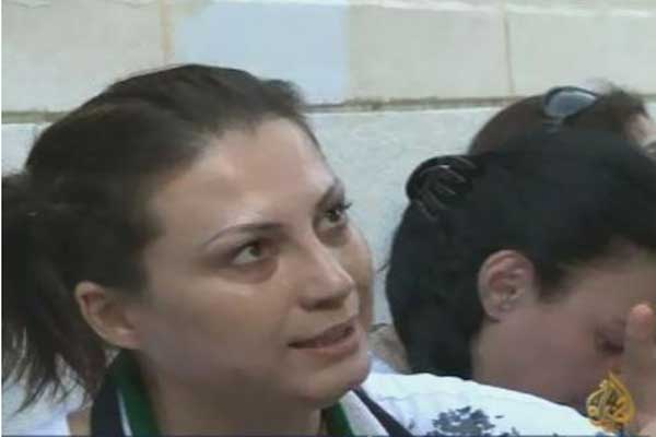 مثقفات سوريات يضربن عن الطعام