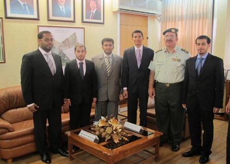 المركز الجغرافي الملكي يدرب شرطة ابوظبي 