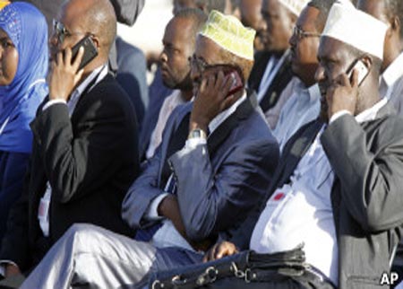 أعضاء البرلمان الصومالي يختارون رئيسا جديدا للبلاد