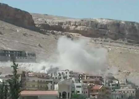 تصاعد القصف بعد يوم دام بسوريا 