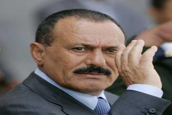 200 ألف يمنى يتظاهرون لإلغاء الحصانة الممنوحة لعلى عبد الله صالح 