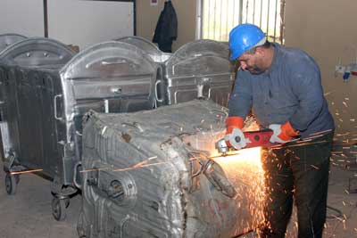 "150"الف دينار وفرا ماليا للامانة بانتاج الحاويات في ثلاثة أشهر