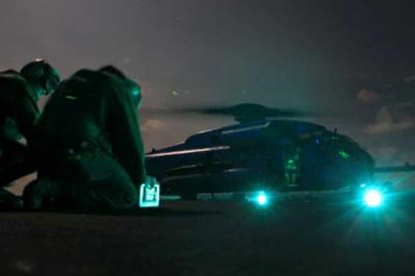 قوات مكافحة الإرهاب الأمريكية تجلى السفير من تونس