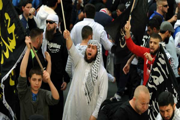 اشتباكات بين محتجين والشرطة في استراليا بسبب الفيلم المسيء للاسلام