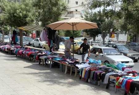 حملة لازالة البسطات من شوارع جرش  