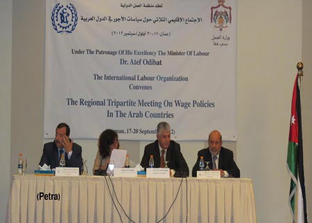 افتتاح اعمال الاجتماع الاقليمي الثلاثي حول سياسات الاجور في الدول العربية