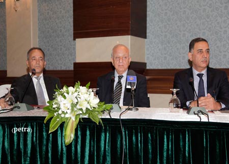 وزير الصناعة يفتتح المؤتمر الدولي عن الملكية الفكرية في الزراعة 