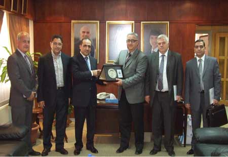 وفد من جمهورية ارمينيا يزور غرفة تجارة عمان 