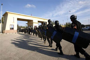 ضبط اسلحة ومتفجرات في مصر على حدود غزة 