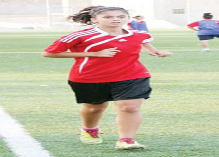 نتاشا النبر تجري عملية الرباط بنجاح وتبدأ مشوار العودة