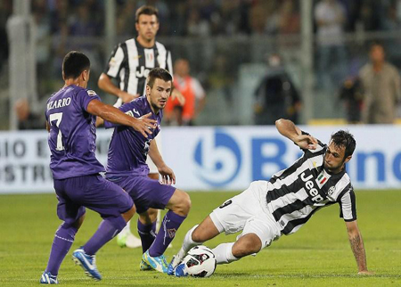 فيورنتينا يجبر يوفنتوس على التعادل فيورنتينا يجبر يوفنتوس على التعادل