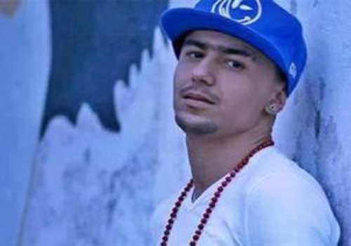 محكمة تونسية تقضي بسجن "ولد 15"، مغن للراب وصف رجال الشرطة بالكلاب