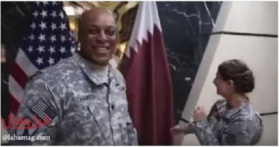 فيديو| جنود أميركيون يسخرون من العلم القطري.. وهذا ما فعلته اميركا! فيديو| جنود أميركيون يسخرون من العلم القطري.. وهذا ما فعلته اميركا!