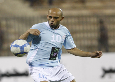 ابو كشك يتغيب عن تدريبات الفيصلي قبل مواجهة الوحدات ابو كشك يتغيب عن تدريبات الفيصلي قبل مواجهة الوحدات