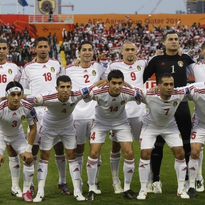 السفير الاردني في الدوحة يطمئن على بعثة المنتخب الوطني  