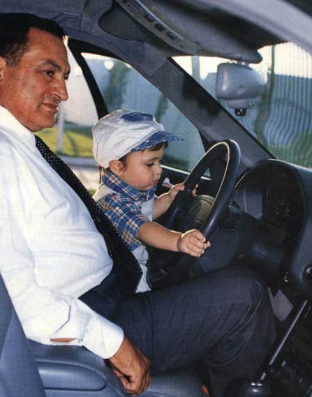  مبارك يلغي زيارته الى واشنطن بسبب وفاة حفيده 