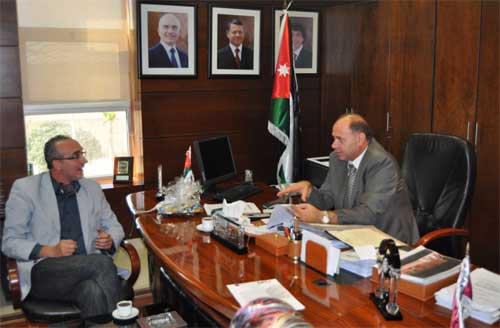 جامعة الشرق الاوسط تحتضن فرعا جديدا لمعهد ادارة المشاريع العالمي جامعة الشرق الاوسط تحتضن فرعا جديدا لمعهد ادارة المشاريع العالمي