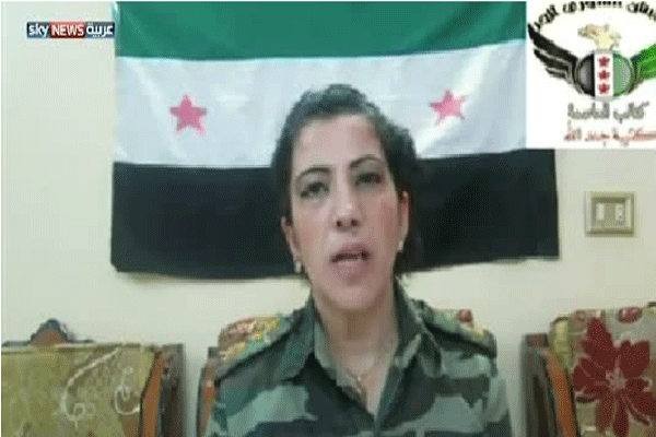أول انشقاق لضابطة في سوريا