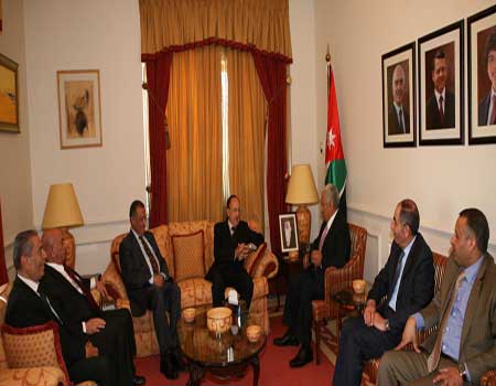 رئيس الوزراء يلتقي رئيس المحكمة الدستورية