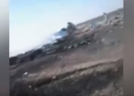 فيديو جديد لحطام وجثث ضحايا الطائرة الروسية في سيناء فيديو جديد لحطام وجثث ضحايا الطائرة الروسية في سيناء