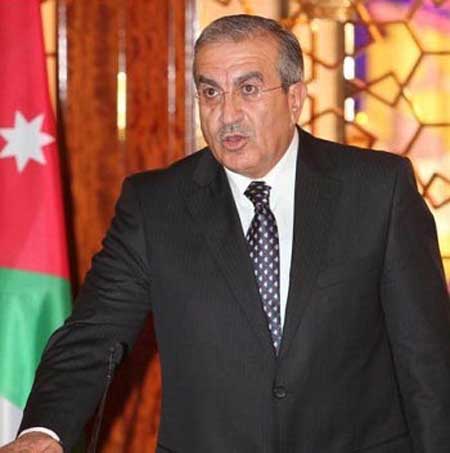 ابو السمن : الفترة المقبلة ستشهد تحسناً ملموساً في توزيع المياه ابو السمن : الفترة المقبلة ستشهد تحسناً ملموساً في توزيع المياه