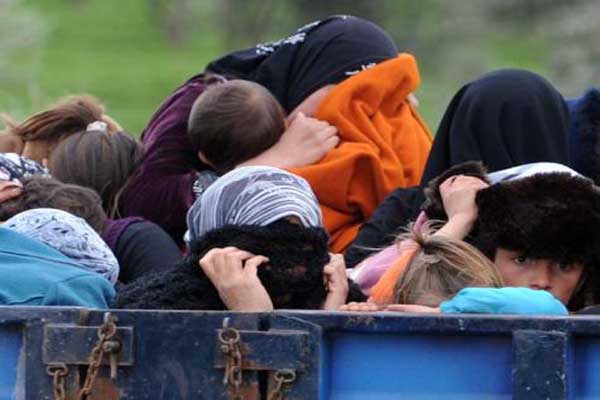 تدفق السوريين لتركيا يستفز طوائفها