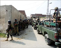 دخول الجيش الباكستاني مدينة مينغورا في وادي سوات