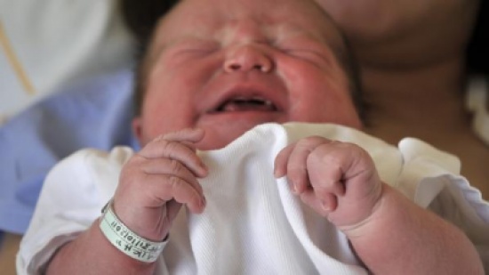 مغربية تتخذ من بيع أطفالها غير الشرعيين تجارة