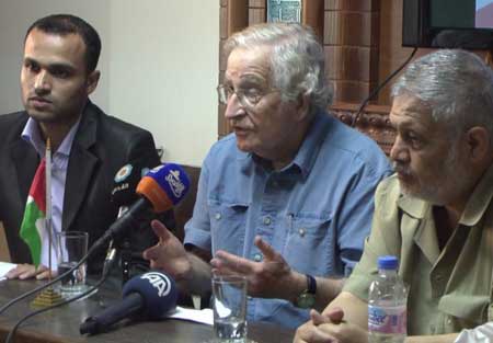 تشومسكي: واشنطن ستتعايش مع "إخوان مصر" لتحقق مصالحها تشومسكي: واشنطن ستتعايش مع "إخوان مصر" لتحقق مصالحها