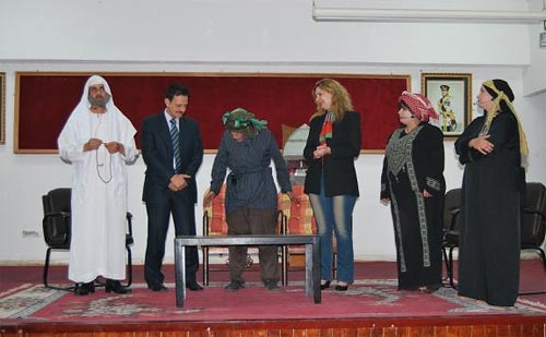 "أوعدينا تفحصي" مسرحية للتوعية بضرورة الكشف المبكر عن سرطان الثدي في جامعة جرش "أوعدينا تفحصي" مسرحية للتوعية بضرورة الكشف المبكر عن سرطان الثدي في جامعة جرش