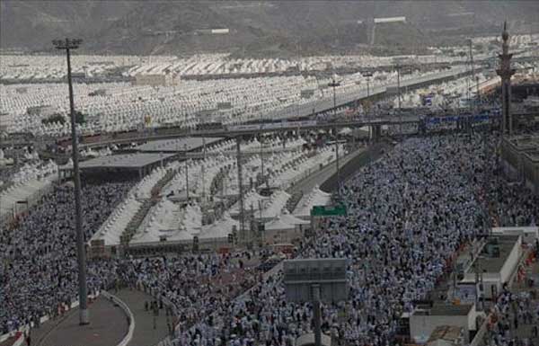 البعثة الطبية في مكة تعالج 6 الاف حاج البعثة الطبية في مكة تعالج 6 الاف حاج
