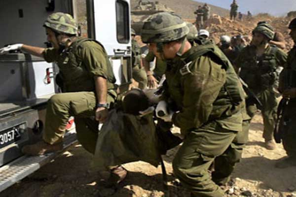 تفاصيل إصابة ضابط "إسرائيلي" بجروح خطيرة على حدود غزة