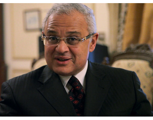 وزير السياحة المصري: خسائرنا من إجلاء السياح ستتجاوز 800 مليون دولار وزير السياحة المصري: خسائرنا من إجلاء السياح ستتجاوز 800 مليون دولار