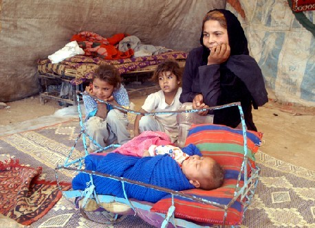 96 % من الأردنيات الفقيرات هن من الأرامل غير المتعلمات 96 % من الأردنيات الفقيرات هن من الأرامل غير المتعلمات