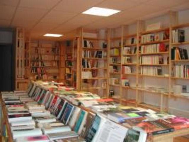 الايام الثقافية الاردنية تختتم اعمالها في البحرين الايام الثقافية الاردنية تختتم اعمالها في البحرين