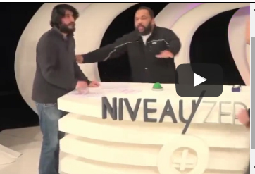 بالفيديو.. علقة ساخنة على الهواء لمفكر فرنسي هاجم العرب