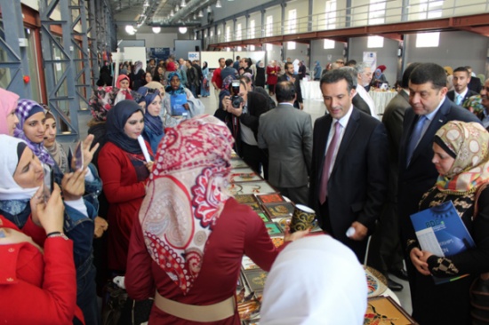 تخريج المشاركات في برنامج " بناء القدرات والشراكات المستدامة لـ 9 قرى من محافظة مادبا "