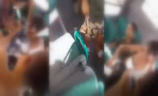 بالفيديو محاولة إغتصاب فتاة من طرف 7 اشخاص . . شاهد ماذا حصل ! بالفيديو محاولة إغتصاب فتاة من طرف 7 اشخاص . . شاهد ماذا حصل !