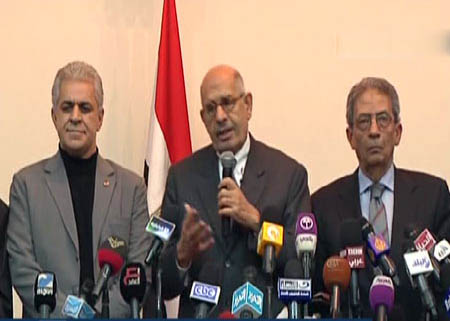 جبهة الإنقاذ بمصر: سنعمل لإسقاط الدستور الجديد جبهة الإنقاذ بمصر: سنعمل لإسقاط الدستور الجديد