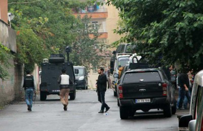 ستة قتلى باطلاق نار بين الشرطة التركية ومسلحين يشتبه بانهم جهاديون ستة قتلى باطلاق نار بين الشرطة التركية ومسلحين يشتبه بانهم جهاديون