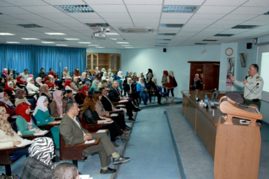 المدينة نيوز - : محاضرة توعوية في "الأردنية" حول سرطان الثدي وأهمية الدعم النفسي والاجتماعي