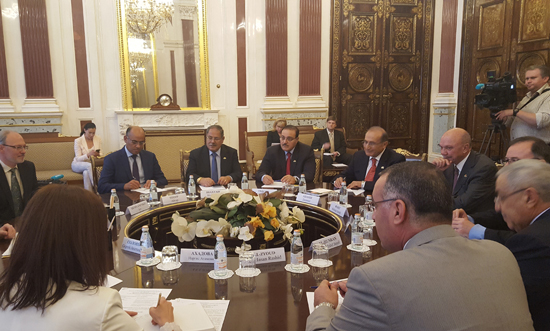 الفايز يبحث مع مسؤولين روس سبل تعزيز العلاقات بين البلدين الفايز يبحث مع مسؤولين روس سبل تعزيز العلاقات بين البلدين
