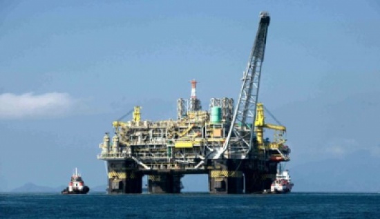 للمرة الأولى… المقاومة تقصف محطة الغاز الإسرائيلية في عرض البحر