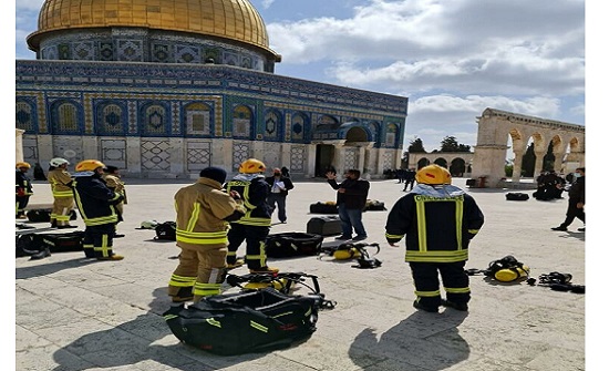 طواقم الإطفاء الاردنية تتفقد نظام الإنذار في المسجد الأقصى