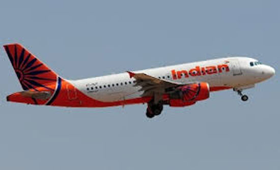 بالفيديو: رعب على متن طائرة "بلا نافذة"