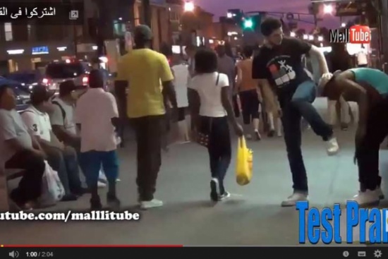 مقلب غريب ومضحك