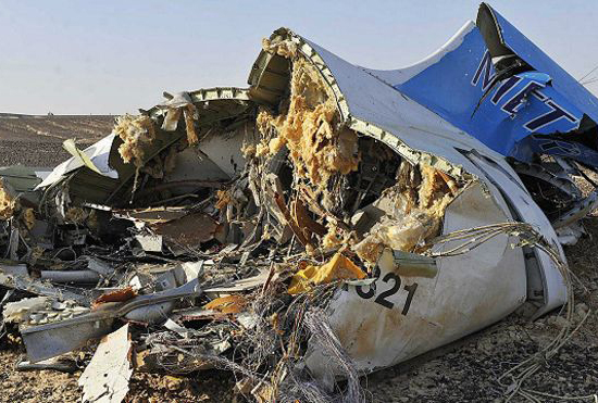 موسكو تؤكد : الطائرة الروسية سقطت فوق سيناء بسبب قنبلة .. وبوتين يتوعد